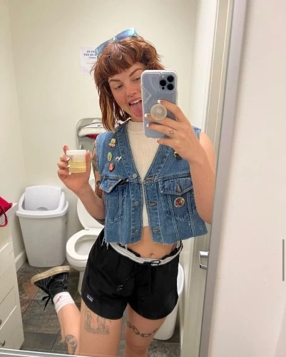 (203)720-6989 is Caucasianand offers nuru massages, asian massage, bodyrubs in Hartford and available for both on rubrankings Are you looking for a genuine, relaxing experience with a sincere, natural, down-to-earth woman, you have found me. You will have my complete expertise and attention. If you are seeking exceptional relaxation and a true connection free from complication, let me be your muse.Unwind while listening to soothing music and melt away while I deftly ease all of your worries and stresses. I am very intuitive and enjoy promoting health healing.