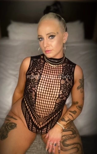 (615)909-1669 is Caucasianand offers nuru massages, asian massage, bodyrubs in Nashville and available for incall on rubrankings Hey love, I’m Skade . My unique blend of gentle strength and intuitive touch is matched only by my  captivating presence, setting the perfect scene for you to unwind. I combine my massage techniques with an innate understanding of the human body, ensuring every massage is not just a service, but a seduction of the soul. My serene and laid-back vibe invites you to leave the world behind and immerse yourself in a haven of tranquility and pleasure. In my hands, you are not just a client; you are a canvas, and i am the artist painting a masterpiece of relaxation and sensual delight.Experience the art of sensual massage as it was meant to be—with a touch of passion, a hint of mystery, and a whole lot of relaxation.