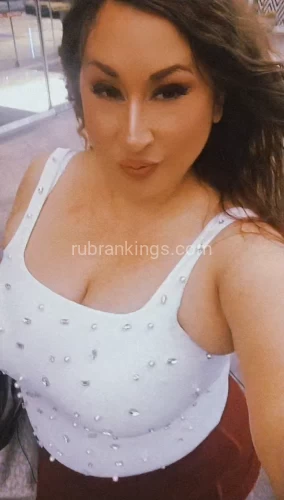 (213)880-7183 is Latinoand offers nuru massages, asian massage, bodyrubs in Los angeles and available for both on rubrankings Hi. My name is Rosa Bella. I offer full body to body head to toe massage with a sensual touch and if you are into  kinky play, fantasies fetishes or prostate play I also am very skilled.  I'm a 5,4 34DD beautiful Italian with a Goddess body to worship. feel free to ask.  Don't miss Out. Call me. Rosa Bella  213.880.7183