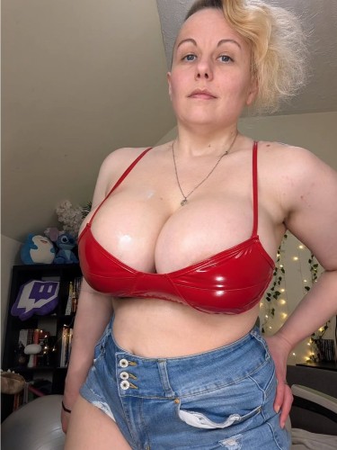 (916)471-7497 is Caucasianand offers nuru massages, asian massage, bodyrubs in Raleigh and available for both on rubrankings Kindly text my line 916-471-7497 (TELEGRAM) Mytherapist224  
NURU GFE MASSAGE AVAILABLE??
Please introduce yourself with name and age and let me know you saw my ad on this site. My goal is to leave you completely satisfied & totally relaxed if you’re down to have fun and not shy honey, hmu..

100% REAL. NO BS. Don’t txt me if you’re not Hygienic clean or free from infection..