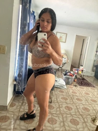 (754)288-2398 is Mixedand offers nuru massages, asian massage, bodyrubs in Miami and available for both on rubrankings Sexy exotic Indian girl here certified masseuse you will love me I am fun loving and let’s not forget horny mmmmmm 
Weekday before 1pm specials ???
I look forward to rubbing you the right way 