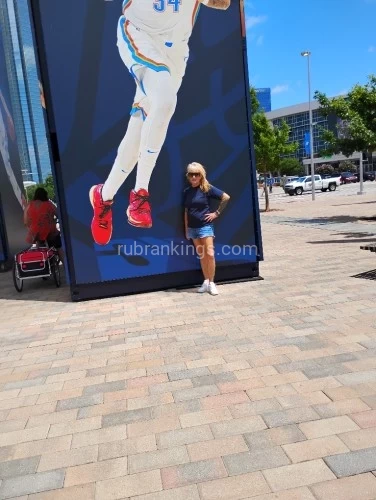 (405)361-1982 is Caucasianand offers nuru massages, asian massage, bodyrubs in Oklahoma city and available for both on rubrankings Need to relax and wind down with a very sexy, fun discreet girl give me a call. Very safe quiet atmosphere. You'll be glad you called. Looking forward to meeting you 