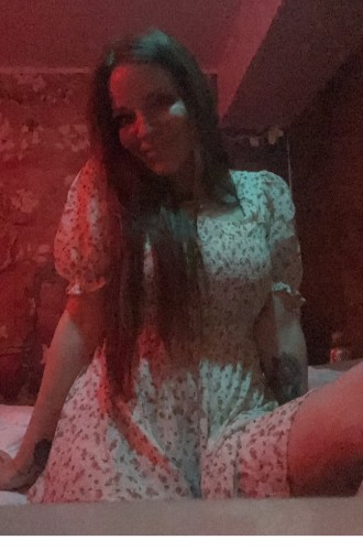 (480)708-2726 is Caucasianand offers nuru massages, asian massage, bodyrubs in Phoenix and available for incall on rubrankings No seriously, look at the sky right now… it’s one of those days where we call out Of work and we treat ourselves!!  Who’s with me? 
 
I feel like Tom Crusie in Jerry McGuire… you know the scene where he quits and wants people to quit with him. 😂 He takes the fish In the fish bowl. Where are my Rene Zellwigers at?  🫪 Don’t leave me hanging with just a goldfish. come on man……
 
😂 For the people in the back who never watched the movie and have no idea what scene I’m talking about…… Shame on you for never seeing it and also, did you know the human head weighs 8 pounds? 😬 ( also in the movie.). 🙌🏻  Enough early 2000 movie trivia, let’s get down to brass tacks and talk about my ad and what I have to offer. 💃 Besides useless knowledge of mundane, ☺️ I have some pretty cool sessions!! Let me start with the “ show me the money”  session!  That session is top tier. it’s The Who’s who if you know what I mean, AND its FLAT RATE!!! 🫪😛 
 
I also have a shower if ya need one. I’m in a private residence so you feel more At ease. Got something cooking in the crockpot as well so you feel at home!  🥰😉😀 That’s how comfortable you will feel. So comfortable that when you leave you’ll be asking yourself if you took out my trash! 😂😂
Something like that..,,, Anyway, this ad speaks for itself… You comin home yet?
Let  me know!!  Name is Tyler. 480-708-2726