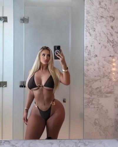 (305)449-4695 is Mixedand offers nuru massages, asian massage, bodyrubs in New york city nyc and available for both on rubrankings Hey baby 

I’m here only  till monday 

I’m a professional massage therapist. 

 I can take care of all of your needs. 
Especially get those knots out you need

I’m good with my hands 💘☺️🐱. 

Additional services are in person services 
