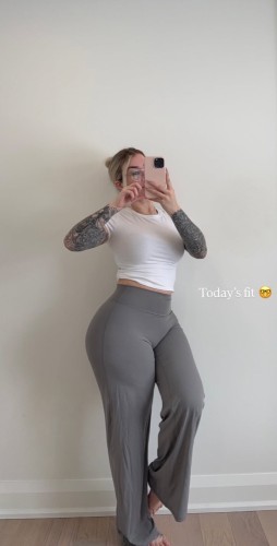 (415)359-3176 is 0and offers nuru massages, asian massage, bodyrubs in Tampa and available for both on rubrankings Hi Guys, I'm In Town, Come and Spend Your Lonely Time with Me!
★i provide excellent services that you have never experienced!! 

★I’m very Sexy and Also a good massager. 

★ My switch. I have a beautiful face and Perfect Body.

★ Independent Room ❤️Body to Body Nuru Massage ❤️Shower together ❤️Kissing & touching ❤️Sexy Lingerie ❤️GF entertainer ❤️Four Hands Service ❤️Bbbj & 69 

★I sell nude picture and videos as well Welcome 🤗 

Text me :— +1 (415) 359-3176

Signal:—+1 (415) 359-3176

Telegram: @Terra363