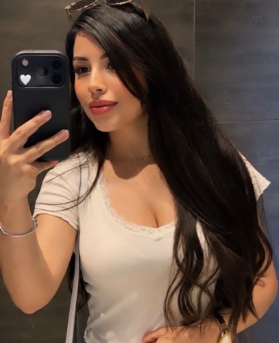 (713)938-8617 is Latinoand offers nuru massages, asian massage, bodyrubs in Houston and available for both on rubrankings Hi handsome ! this is Karime 
Text me to the number 713 938 8617 💋🔥👄