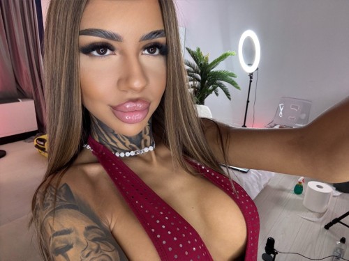 (619)392-8321 is Latinoand offers nuru massages, asian massage, bodyrubs in San diego and available for both on rubrankings Wanna cum in me?
you probably weren’t looking for me, you were just scrolling, bored,half hard 😂 now here i am.

Side quest unlocked 😈I’m Sarra, 20, brunette, great bubble butt, perfect round pierced tits.

No fake personality, no pretending to be classy or mysterious. What you see is what you get. Confidence, curves, and a girl who knows exactly what she’s doing. 
dm me on onlyfans if you’re curious 🤍💙

onlyfans.com/sarraines/c29