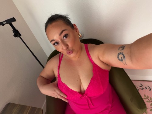 (720)715-0661 is Caucasianand offers nuru massages, asian massage, bodyrubs in Denver and available for both on rubrankings Hi babes!! 
Indulge in a luxurious lingerie massage experience designed to awaken the senses and melt away tension. From the moment you arrive, you’ll be treated to a seductive atmosphere, soft touch, warm oils, and intimate attention that creates the perfect escape from reality. Every session is tailored to provide deep relaxation, sensual connection, and unforgettable pleasure — ending with complete satisfaction and release. Discreet, alluring, and designed for those who crave both comfort and temptation.
Incall and outcall available!
Currently available 24/7 in the Denver CO area 
30 minute - $200 
1 hr - $260
