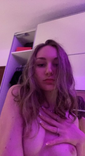 (945)391-5848 is Caucasianand offers nuru massages, asian massage, bodyrubs in Philadelphia and available for both on rubrankings ✨ Hey Guys, I’m in Town! ✨
I’m Sarah, Looking to relax and enjoy some quality company? Come spend time with me! I’m available for both incall and outcall ❤️

🌹 Friendly, attractive, and professional
💆‍♀️ Relaxing massage experience
✨ Beautiful face & stunning figure
🏠 Private and comfortable room

💕 Available Services:
• Body-to-Body Massage
• Nuru Massage
• Shower Together
• Kissing & Touching
• Sexy Lingerie
• Girlfriend Experience (GFE)
• Four Hands Service
• BBBJ & 69 Welcome
• I also sell sexy videos/Picturs

💋 Discreet • Clean • Fun • Unforgettable

Message me now and let’s make your day a little more exciting! ❤️

Text me : +1 (945)391-5848