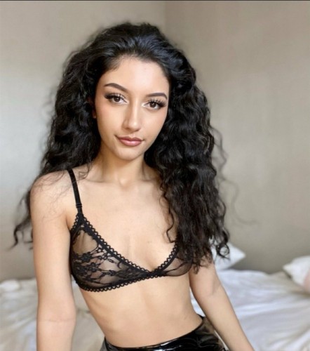 (240)919-6856 is Caucasianand offers nuru massages, asian massage, bodyrubs in Lancaster and available for both on rubrankings Hey handsome 😘 come treat yourself to a sensual, relaxing, and unforgettable experience made just for you. I offer intimate companionship, passionate kisses, teasing touches, safe or natural fun, oral pleasure, roleplay, fetish-friendly fun, and more, all in a private and discreet setting where your comfort comes first. You can also indulge in my luxurious massage services, including Nuru, deep tissue, sports, sensual, prostate, Swedish, hot stone, aromatherapy, and trigger point massage. If you’re craving something even more exciting, ask about my premium experiences like the Milking Table, Riding the Wave, Body-to-Body massage, Tantric Lingam massage, and VIP Nuru session. Every moment with me is designed to leave you relaxed, spoiled, and wanting more. Text me anytime at +1 240 919 6856 and WhatsApp  💋💕@barnetta63@gmail.com , telegram @ashlleii 