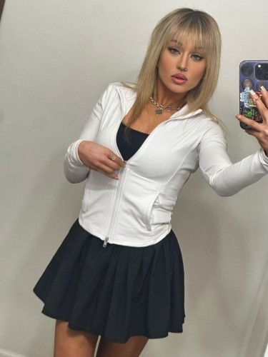 (248)787-7071 is 0and offers nuru massages, asian massage, bodyrubs in Detroit and available for incall on rubrankings Hey handsome I'm so excited to meet you! 
I'm available everyday. 
Give me a call or text when you are ready ❤ 