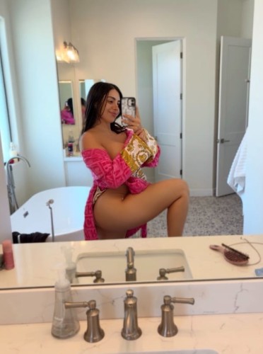 (408)334-1287 is Caucasianand offers nuru massages, asian massage, bodyrubs in Houston and available for both on rubrankings Hey there😘! Thanks for choosing me❤️
My name is Hazel, welcome to my world of relaxation and pleasure😩😜💕

Hey darling💕 I'd love to get to know you and have you come unwind with me ✨
I provide professional, soothing massage sessions in a calm, clean, and pleasant environment for your peace and reset. 💆🏽‍♀️💯
Your comfort and safety are important to me, therefore I maintain everything clean, respectful, and welcome at all times.
I am serious about good hygiene and energy, but if something is wrong, I reserve the right to reject session 😊👌
I can't wait to help you relax and feel your best!😜❤️

TEXT/Signal/WhatsApp: 4083341287
Gmail: Hazeyy156@gmail.com
Telegram: @hazeyy156