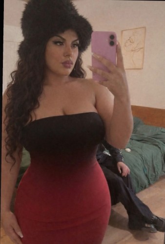 (619)212-1198 is Latinoand offers nuru massages, asian massage, bodyrubs in San diego and available for both on rubrankings Luna massage