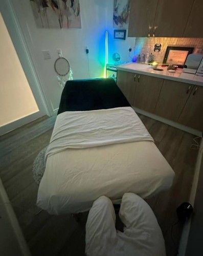 (618)721-8877 is Latinoand offers nuru massages, asian massage, bodyrubs in Honolulu and available for both on rubrankings Welcome to Sarah Intuitive Bodywork.

I am a qualified and experienced professional massage therapist offering different massage services designed for relaxation, pain relief, and overall body wellness.

Services Available

Therapeutic or Medical Massage – focused on pain relief, sciatica, lower back pain, shoulder tension, and posture issues.

Relaxing Full Body Massage – a calming and rejuvenating experience to help you relax.

Deep Tissue Massage – firm pressure applied to release muscle tension and knots.

Sports Therapy Massage – designed for athletes and active individuals to improve performance and muscle recovery.

Swedish Massage – gentle strokes and kneading for relaxation and stress relief.

Tantric Massage – energy focused massage for deeper relaxation.

Sensual Massage.

Prostate Massage for male clients.

Nuru Massage.

Erotic Nuru Massage

Body to Body Massage.

Benefits

Helps relieve pain, stress, and muscle tension.
Improves circulation and relaxation.
Each session is customized based on your body’s needs.

Perfect For

People with neck, shoulder, or lower back pain.
People who sit, lift, or stand for long hours.
Athletes or physically active individuals.
People experiencing stress, anxiety, or sleep issues.
Anyone who needs deep body relaxation and relief.

Every session is tailored to help you relax, recover, and restore balance to your body.

Contact to Book

Text or iMessage : +16187218877


I’M CERTIFIED MASSAGE THERAPIST COMMITTED TO DELIVERING A MEMORABLE AND SOOTHING BODYRUB EXPERIENCE WITH HAPPY ENDING

Anal, Cowgirl, hottest doggy, 69, hottest ride, banana split, bareback, hottest body massage, Stripping and online fun.