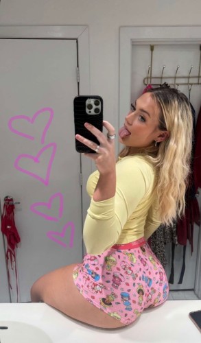 (251)256-6900 is Caucasianand offers nuru massages, asian massage, bodyrubs in New york city nyc and available for both on rubrankings I offer erotic massage with happy ending 
I’m available for fun and ready to meet up 
I’m fun to be with 
