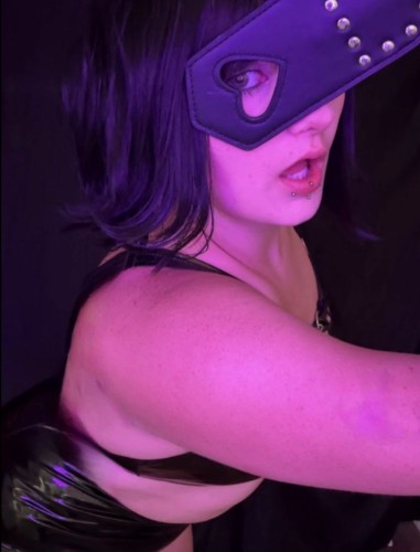 (352)517-0256 is Caucasianand offers nuru massages, asian massage, bodyrubs in Tampa and available for both on rubrankings Hi! I’m Brianna, providing your personal oasis of relaxation with shower available at my home.

I’m an experienced massage therapist with a calming presence and an intuitive touch. With my experience of being a receptive giver and having natural sense of care, I specialize in helping you release stress and tension in a unique way…I blend erotic massage with therapeutic techniques so that you fully enjoy all the benefits of massage with a much needed release at the end. Whether you're looking for a soothing Swedish massage or deeper therapeutic relief, or something a little more of a combo, I tailor each session to your unique needs. I hope you don’t mind, but I prefer to be nude during the entire session and I’m fully aware and accepting of knowing that you might want to touch me back…why do I welcome this? because it’s only a natural reaction when being turned on from being sensually teased & touched the right way, or when two human beings are attracted to each other, whether it be physically or energetically.  Experience utopia while my soft and RECEPTIVE feminine energy re-charges your POWERFUL masculine energy 👑💪
You will leave feeling refreshed, rebalanced, and completely at ease, ready to conquer the world! Half hour 180, 45minutes 220, 1hour 260, 90minutes 370

🟢 Shower with me
🟢 MSOG
🟢 Edging
🟢 Prostate 
🟢 BDSM 
🟢 Pegging 
🟢 More than massage available 
🟢 No Deposits 
🟢 Couples also welcome
🟢 Text me to schedule