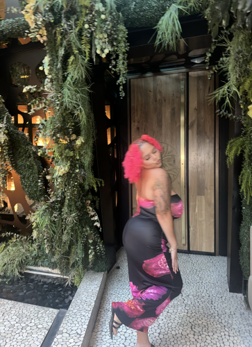 (260)379-7596 is Mixedand offers nuru massages, asian massage, bodyrubs in Miami and available for both on rubrankings I love being spoiled by a true gentleman, and I make it my mission to ensure our time together feels luxurious, magnetic, and effortless. Whether it's a soft, intimate evening or a playful, flirty adventure, you'll experience companionship fit for a king —It's a guarantee that you'll see me more than once !

I do require a light screening prior to our meeting. If you're not comfortable with this, I completely understand; however, I won't be able to accommodate a meeting without it. 

Discretion is very important to me and is always held to the highest standard. 
