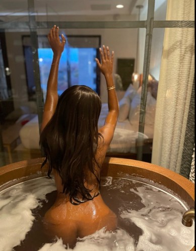 (725)244-5140 is Blackand offers nuru massages, asian massage, bodyrubs in San antonio and available for both on rubrankings Hello Gentleman Sasha here 725-244-5140💋
Sexy Sasha here, Ready to seduce your senses with my intimate full body rub down. 
I specialize creating unforgettable moments of total relaxation. Catering to distinguish generous gentlemen who appreciate discretion and Class.
Offering Intimate massage ~
⭐ Sensual Deep Tissue
⭐Hot Oil
⭐Erotic Nuru
Let my soft hands, warm oils, and silky skin melt your stress away.
Sasha 725-244-5140