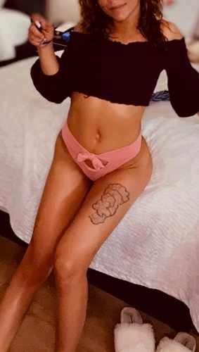(945)257-9050 is Mixedand offers nuru massages, asian massage, bodyrubs in Dallas and available for both on rubrankings Pictures 100% real or it’s free!   W/bodyslides (hour available only) ♥️ CASH ONLY ♥️ ☎️ Text or call to book your appointment! ✖NO BLOCKED CALLS My all natural beauty will captivate your attention. My breathtaking Looks and my Soft smooth skin and sensual smile will take you to the peak of happiness and satisfaction.