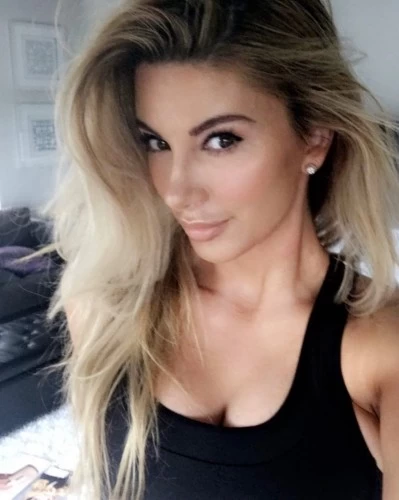 (929)454-5634 is Caucasianand offers nuru massages, asian massage, bodyrubs in New york city nyc and available for both on rubrankings Hi, gentleman!

I am a beautiful Melissa 37 yo 
European and intelligent Lady trained to give you the best message. 

I specialize in full body massage.


Your sensual escape starts here. Now.
This is the perfect opportunity to escape the limitations and restrictions in your life. Allow me to help you relax, allow yourself to laugh and the stress you've been carrying to slip off your shoulders just as you can imagine the finest of lingerie would slip off mine, and allow me to bring you into my realm.. a world of luxury, pleasure, and relaxation.

I'm waiting for you!

Not full service!
