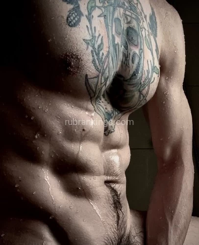 (920)445-5515 is Caucasianand offers nuru massages, asian massage, bodyrubs in Green bay and available for outcall on rubrankings Tantric massage from experiences practitioner 