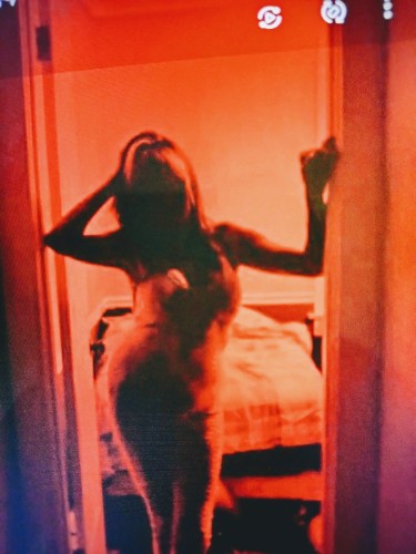 (937)329-6043 is Caucasianand offers nuru massages, asian massage, bodyrubs in Dayton and available for both on rubrankings  HELLO GENTLEMEN!!  First of all,  if you're truly interested in an appointment today, then please call me. My text messages are not coming through correctly.  I'M SEXY BEAUTIFUL JESSE AND I AM READY TO HAVE SOME HOT SEXY FUN! ? NO GAMES NO DRAMA ONLY ECSTASY GUY'S ? MY HOME IS CLEAN,  SAFE AND RELAXING FOR YOUR COMFORT AND I WILL HAVE YOU COMING BACK FOR MORE AND MORE ?. I DO NOT ASK FOR A DEPOSIT ONLY CASH WHEN YOU ARRIVE ?  I OFFER DEEP TISSUE/LIGHT TOUCH FULL BODY MASSAGE SPECIALIZING IN SCIATICA NERVE STIMULATION AND MUCH MORE ?? SERVICE HOURS ARE 24/7 INCALL/OUTCALL CINCY-DAYTON OH DAY OR NIGHT -ANYTIME YOU NEED ME I'M WAITING FOR YOU!!  JUST CALL ME NOW GUY'S!!? PICTURES ARE REAL!  (937-329-6043. SEXY JESSE  💋💯