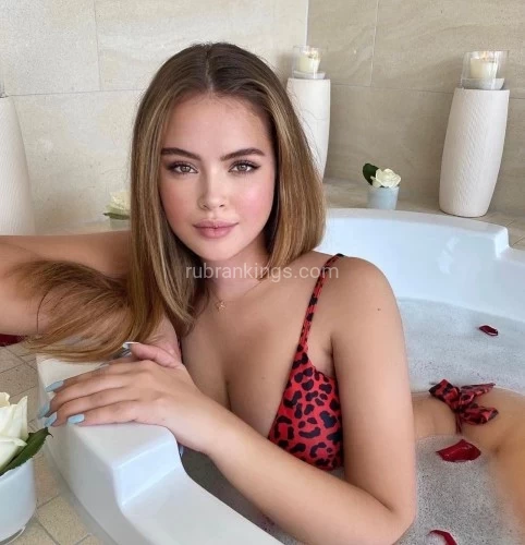 (917)277-4450 is Caucasianand offers nuru massages, asian massage, bodyrubs in New york city nyc and available for both on rubrankings  Hello I’m Andrea 25 yo from Romania 
Im beautiful girl who likes this beautiful life ))… 


  Would love to invite you to my relaxing session in private studio..                                                                                                                                           I can spark your boring day today and you will be smiling for the rest of your hard working day …                                                                                        No FS !!! - all happiness only - by my HANDS •••.                                                                                                                                                                 • Nuru - 400/1h, 300/30min regular sensual body rub - 320/1h 
Outcall -500