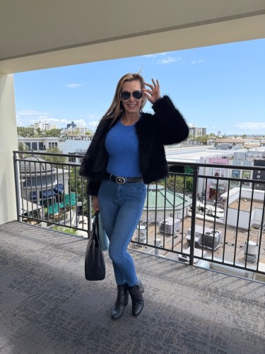 (865)302-5182 is Caucasianand offers nuru massages, asian massage, bodyrubs in Springfield and available for both on rubrankings Description
My name is Sandra Lopez . I love connecting with sensual gentlemen who are open to giving and receiving genuine depth and care. I’m highly trained in body work, tantra, and other healing arts. I absolutely adore the work of opening ourselves together and supporting you in your transformation. 

I have a luscious, curvy and fit salsa dancer’s figure with the generous hips, derrière, and bosom to match. My long, blond hair; pillowy, moist lips; soft, warm skin; and flowing, juicy nectar are a feast to touch and behold. 

You will feel at home in my clean, cozy, candle-lit, private residential space (shower available) I am also available for outcall. 

~~~~~OFFERINGS~~~~~

Incall rate *Massage
$200 for 1hour
$300 for 90mins
$400 for 2hours

*Massage Plus (more mutual & intimate - FS)
$300 for 1hour
$400 for 90mins
$500 for 2hours


*Domination, fetish, duo/four hands, upgrades, and more intimate desires are all welcome 

*Outcall. Ask for outcall rate!
Additional consideration depending on location


~~~~~FAQ~~~~~

*House, hotel, or apartment?
I host out of my private residence. It is a private apartment. 

*Do you offer outcall and incall?
Yes. Outcall is an additional consideration depending on your location. 

*Are you a cop?
No. I have an abundance of reviews and ads on every major ad platform verifying my legitimacy. 

*Are the photos really you?
Yes. I have an abundance of reviews and ads on every major ad platform verifying I use real, recent, accurate photos. 


*Are you independent?
Yes, 100% independent

*Do you have a shower?
Yes


Number: +1 865-302-5182

iMessage: sandralop917@gmail.com

Telegram: sandra_5166

Zangi: 10-5476-6988