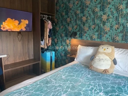 (858)398-1512 is Caucasianand offers nuru massages, asian massage, bodyrubs in San diego and available for both on rubrankings IndependentExperiencedSexyDiscreteSensual massage specialistAlso offer a private FaceTime shows and duo shows or Google meet as well40$ for 10 minutes My rate is 175 for the hour you will be satisfiedPlease keep it simple. I am hosting in Hillcrest.
