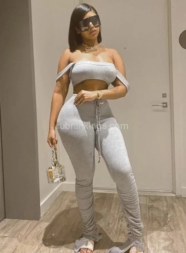 (312)893-9114 is Blackand offers nuru massages, asian massage, bodyrubs in Chicago and available for both on rubrankings Deja here extremely sexy call for an amazing time serious inquiries only please