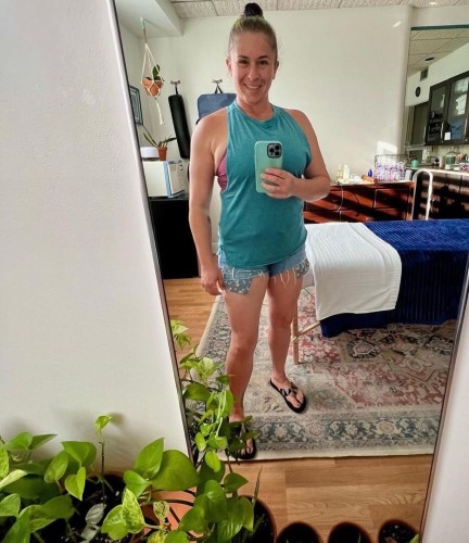 (901)571-9486 is ethnicity_Caucasianandoffers nuru massages, asian massage, bodyrubs in Lexington and available for service_location_bothon rubrankings I offer full body traditional and Tantric massage.   VISIT ME IN MY APARTMENT    ALLOW ME TO GET THE KNOTS OUT AND FINALLY RELAX.    I PROVIDE AN ALTERNATIVE TO ASIAN SPAS, BODY RUBS OR TRADITIONAL MASSAGE CHAINS. I DO MASSAGE AND DO A BODY RUB. I AM LICENSED AND CERTIFIED.   YOU WILL LEAVE STRESS FREE!!!!!!!
MASSAGE RATES 60 MIN $200.00 90 MIN $250.00 
120 MIN $300.00

NOTICE-: I DON’T ACCEPT CAHS AS PAYMENT.

TEXT FOR YOUR BOOKING IMMEDIATELY BECAUSE I HAVE TO SCHEDULE YOUR TIME OF APPOINTMENT ACCORDINGLY  MY MANTRIC MASSAGE COMBINES 30 MINUTES OF TRADITIONAL MASSAGE AND 30 MINUTES OF TANTRIC MASSAGE. ENJOY THE BEST!!!! DON'T SETLLE ON A BODY RUB DEEP TISSUE MASSAGE SWEDISH MASSAGE SPORTS MASSAGE HOT STONES  FULL BODY TANTRIC MASSAGE  

TEXT FOR BOOKING +19015719486

WhatsApp  +19015719486

In my typical massage therapy session, you undress or wear loose-fitting clothing. Undress only to the point that you're comfortable. You generally lay on my table and cover yourself with a sheet. I will leave the room when you undress before the massage and when you dress after it. You can also have a massage while sitting on my full chair, fully clothed. I will perform an evaluation through touch to locate painful or tense areas and to determine how much pressure to apply.
MASSAGE BENEFITS: Reducing stress and increasing relaxation Reducing pain and muscle soreness and tension Improving circulation, energy and alertness Lowering heart rate and blood pressure Improving immune function.
Thanks, hope to see you for some real FUN ?