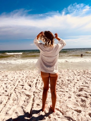 (615)615-5358 is Caucasianand offers nuru massages, asian massage, bodyrubs in Nashville and available for both on rubrankings Hey babes, my name is Summer 💋 im available today in Nashville, TN. INCALL AND OUTCALL!
I am a Relaxed, respectful, and easy going girl with a positive attitude 🌷💕  Clean environment, great conversation, and a comfortable experience 💎😊  Discreet communication and serious inquiries only 
Deposit Require For OUTCALL Appointmets 😏
FACETIME FUN & I SELL CONTENT 😍 
📲✨ ASK ME ABOUT MY ONLYFANS 🤩💦 

No explicit talk on my phone ‼️