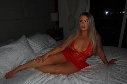 (786)951-2910 is ethnicity_Caucasianandoffers nuru massages, asian massage, bodyrubs in New York City Nyc and available for service_location_bothon rubrankings Beautiful blonde natural European here to bring you a relaxing time 