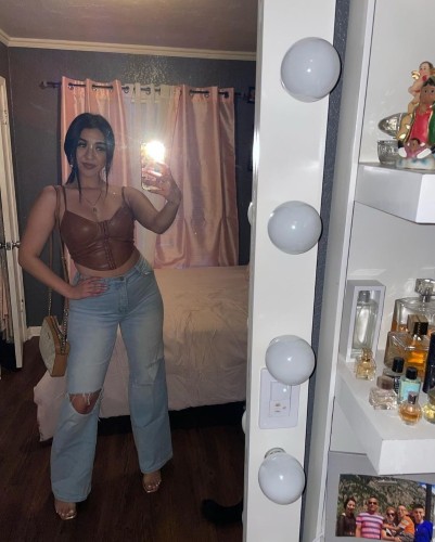 (214)898-2163 is Latinoand offers nuru massages, asian massage, bodyrubs in Dallas and available for incall on rubrankings Hi guys  this is Yesica

ARE u tired?
Stress day?
Come see me for a relaxing and good time 
Let me handle all your stress 

Private/clean place 
$140/30m
$200/1h


CASH-CASH APP-ZELLE

Ask for 
YESICA