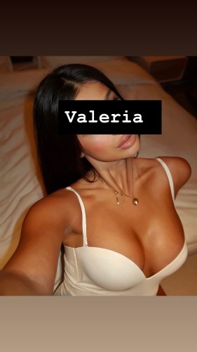 (657)291-9509 is Latinoand offers nuru massages, asian massage, bodyrubs in Orange and available for both on rubrankings Had a long and stressful week or simply need some excitement? Cum enjoy a body NURU massage by one of our beautiful therapists . I Promise You Won’t be disappointed. 
🩷💐🎊💛🔥🫦🎉💚🌺🍓🌼⭐️🍭🎀🍒👯‍♀️💆🏻🌷

We offer a first class facility with private rooms, comfortable massage tables, sanitary towels sheets, and shower available ✨ SAUNA, TABLE SHOWER, CRYO, AND THERAPY! Wait no more 😈 FOLLOW our Instagram @ instagram.com/ericalove523 or text us now 657-291-9509 for the address & book your appointment ASAP 💋🔥 

Door fee 🎀🔒🐚 
30min $60 
45min $70 
60min $100 

Cash 💰 Donations are separately discussed with your beautiful therapists in session 🔥🔥🔥🔥🔥🔥❤️❤️❤️ Walk-ins OKAY ? when we aren’t busy, appointments preferred ☎️??????🪔 ❤️