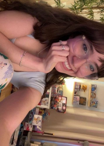 (213)419-3891 is Caucasianand offers nuru massages, asian massage, bodyrubs in Peoria and available for both on rubrankings I’m down for hookup and massage with happy ending 
I offer  a variety of massage types including Sport Therapeutic, 
Sensual Massage, Nuru, 
Deep Tissue, 
Swedish Massage ,Prostate Massage, .