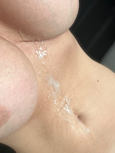 (609)880-3018 is ethnicity_Caucasianandoffers nuru massages, asian massage, bodyrubs in Indianapolis and available for service_location_bothon rubrankings Hello I am Kirsten and available for full body massage and hookups text me up I offer a sensual, very relaxing full body rub. A more relaxed personal experience. You dress down to your comfort level and will give you a very good body massage. It including all kinds of body massage in your place or mine. want a handsome gentle man to text me don't mind if you're married or not just text me and let's have a good time together an some good sex.. am not always on here and I don't do this alway: but I promise I will give you the best unforgettable service experience  Watch me slowly put every muscle to ease. I specialize in the art seduction, teasing and releasing you to your highest peak of satisfaction. Rather it's a soapy suds massage or an intimate authentic Nuru massage or you can take further step to fantasy the massage you will have an experience of a lifetime,I'm very okay with whatever options or payments you have All my rates are flat rates
My Services are  erotic lick eat & GFE & 69 style &BBBJ+BJ no condom &body to body, massage &shower together &kissing and touch me & B2B

WHATSAPP:415 806 2997