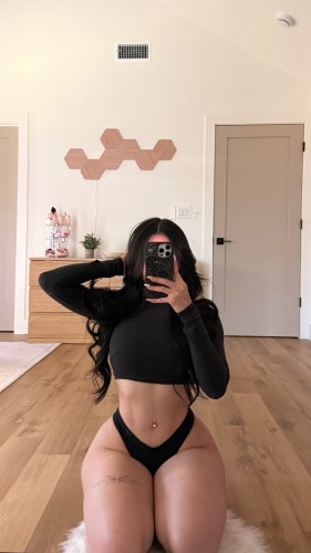 (906)261-2742 is ethnicity_Caucasianandoffers nuru massages, asian massage, bodyrubs in Charleston and available for service_location_bothon rubrankings Hello, Gentlemen ⭐️
Thank you for opening my ad !
I am Sarah , I’m 26 year old
Real and independent . I guarantee my photos are real, and recent.
I host in a private, discreet and clean west location. There is a clean freshly set massage table, shower and fresh towels for you... candles & music. Oils are unscented, natural and organic.
I provide quality, relaxing and extremely sensual body work with no regret.

I’m available for massage & all kind of naughty fun 🍆🍑

I will NOT respond to any Inappropriate Questions, Hey, Hi etc. Please be a Gentleman!

Gmail/Gchat:ookttwbooowaukl947@gmail.com
 Signal: 9062612742
WhatsApp: 3809986956
