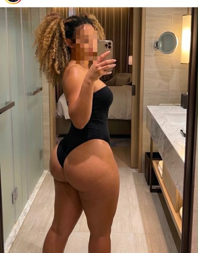 (214)984-4820 is Latinoand offers nuru massages, asian massage, bodyrubs in Dallas and available for both on rubrankings ✨ BRIANA MASSAGE ✨
🌿 Give your body the relaxation it deserves.
Choose the massage experience that fits your needs:
💆‍♀️ 2-Hand Massage
Relieve stress, ease muscle tension, and restore your body.
💆‍♀️ 4-Hand Massage
Two professional therapists working together at the same time for the ultimate relaxation experience.
🕗 Business Hours: 8:00 AM – 10:00 PM
💵 Payment Method: Cash Only
📞 Book Your Appointment Today!
Relax • Recharge • Feel Your Best ✨