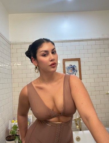 (225)541-6358 is 0and offers nuru massages, asian massage, bodyrubs in Houston and available for both on rubrankings This is Mikki, the admin. We are seeking new participants to join our
evening event, which commences at 10:00 PM and continues until dawn. Couples
and singles aged 21 to 60 of all backgrounds are invited, provided they are
open-minded. The gathering is conducted in a secure apartment and prioritizes
safety. Participants are expected to engage in various sexual activities,
games, social interaction, dancing, and refreshment consumption. Masks and
condoms are supplied. Please contact me exclusively via Telegram at @spacode2399 my WhatsApp: 225-541-6358
to purchase a ticket. Party favors are provided, and attendees are permitted to
bring their own. RSVP!! now few slot left