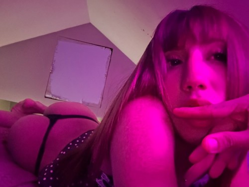 (214)245-8712 is Latinoand offers nuru massages, asian massage, bodyrubs in Dallas and available for outcall on rubrankings Pretty enough to catch your eye… unforgettable enough to keep your secret. 💋 Sweet, feminine, flirty, and full of surprises. There’s one little secret about me that makes the experience even more exciting… think you can figure it out? ✨

Outcalls only
plus uber🤷🏽‍♀️