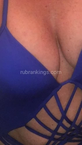 (615)856-8072 is Caucasianand offers nuru massages, asian massage, bodyrubs in Nashville and available for incall on rubrankings 💜Mature (50ish) Non-Smoking Caucasian American offering the Ultimate RELAXATION for the True Connoisseur of the Art of Body Rub I give you all the time you pay for.   I have a 🏡Groovy Private Studio located in West Nashville. This is a RELAXATION SESSION and my technique is a delightful Swedish style.   use HOT OILS and HOT TOWELS to pamper you. 

💙This is the PERFECT EXPERIENCE for the Touch Deprived Individual. I believe in  Quality  not  Quantity m whichmakes you  THE CENTER OF MY ATTENTION   no texting please.  I have session lengths from 30 mins to 2 hours.  
💋All sessions INCLUDE the VERY POPULAR Tibetan Belly Massage and Cosmic Healing

☎️Please Call 615-856-8072 Call NO TEXTING please no texting, no texting, no texting!!!!!!
New-Return and Seniors Welcome 

🥰Call for pricing!!
☎️Call please, TEXTS WILL BE IGNORED

💜Returning friends and senior citizens welcome!!!
