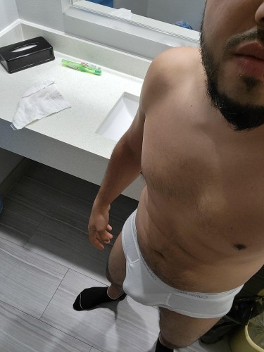 (312)967-1552 is Latinoand offers nuru massages, asian massage, bodyrubs in Chicago and available for both on rubrankings Chicago/Nwi Indiana kansas citySt. Louisincall/outcall locations.<br/><br/>Nothing past 11pm & Weekeends only<br/><br/>6'1 Tall Dark Thick/Fit Latino with Big Strong hands that can work off all your stress with but also be sweet and gentle if needed. I can cater to any of your requests and make your day that much better. I provide massage table if needed. I do not work with baby oil, i am the real deal and have different massage oils/lotions.<br/><br/>Full service massages. Text/snapchat: 312-967-1552 or Yourlatinpapii on SC<br/><br/>You will not regret my services.