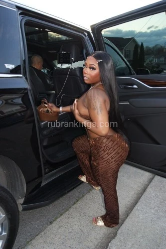 (423)603-2427 is Blackand offers nuru massages, asian massage, bodyrubs in Nashville and available for both on rubrankings Beautiful Natural Curvy Woman?. I love great conversations 
over shots! ? 
and generous men who knows how to treat a woman! I offer unforgettable 
NURU massages ? Come unwind and let me help you release & 
relax yor mind! Im 
located in a safe discreet location !! SERIOUS INQUIRES 
FACETIME/VIDEO CHAT AVAILABLE ✅  I OFFER INCALL & OUTCALL
TEXT TO SCHEDULE CANDY ? ? NEW NUMBER (423) 603-2427 ❗️❗️ 