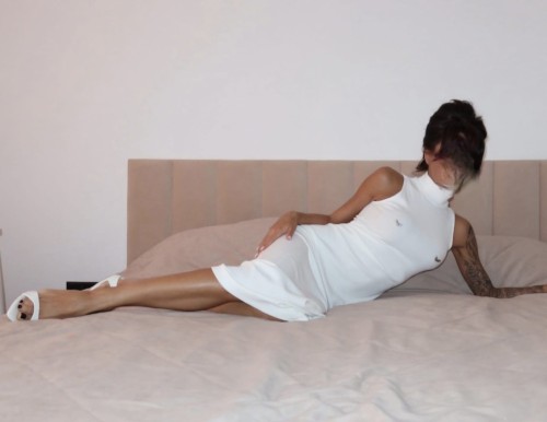 (347)299-3245 is Caucasianand offers nuru massages, asian massage, bodyrubs in New york city nyc and available for incall on rubrankings Hi im Natalie just landed from Poland.Classy girl, stunning legs, soft skin, green eyes, 41y.o. I offer body rub, nuru 160hh/220h ❤️ call or text 3472993245