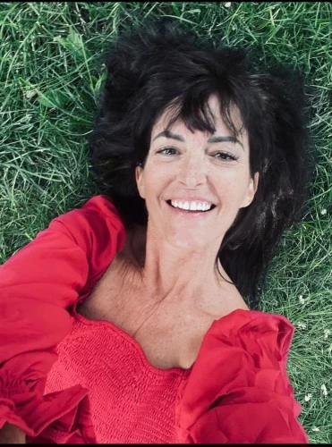 (385)275-8164 is Caucasianand offers nuru massages, asian massage, bodyrubs in Salt lake city and available for incall on rubrankings Beautiful mature woman. I provide a professional , soft, relaxing full body massage. You will be fully rejuvenated and looking forward to your next visit with me. 
