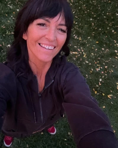 (385)275-8164 is Caucasianand offers nuru massages, asian massage, bodyrubs in Salt lake city and available for incall on rubrankings Beautiful mature woman. I provide a professional , soft, relaxing full body massage. You will be fully rejuvenated and looking forward to your next visit with me. 