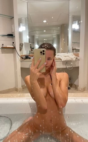 (213)571-7862 is 0and offers nuru massages, asian massage, bodyrubs in Los angeles and available for incall on rubrankings Nuru ?❤️ I love to show a true gentlemen a genuinely good time, treat me right and I'll make your day or night simply unforgettable.My companionship is always drama free; never lacking class. ❤️Please introduce yourself before reaching out. No explicit talk. ❤️No F.S ❤️ text 213.571.7862