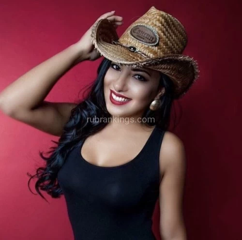 (435)518-1367 is Latinoand offers nuru massages, asian massage, bodyrubs in Las vegas and available for outcall on rubrankings De-stress with my magical hands

Well hello, My name is Luna a luscious Latina bombshell and I'm offering a relaxing body to body sensual encounter.  Definitely great if you’re tired from work or just need to relax.
I’m very professional and I deal with an respectful clientele only.

II'm independent and genuine with a down to earth personality.

If you’re looking for real relaxation definitely call/text to set up an appointment. I ONLY deal with serious inquiries 

Massage at your place or hotel
Only!