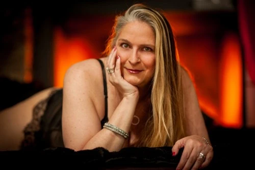 Sensual Massage with Susan